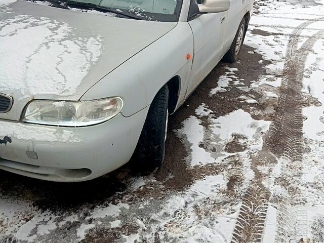 Деу Нубіра, об'ємом двигуна 1.6 л та пробігом 235 тис. км за 1200 $, фото 6 на Automoto.ua