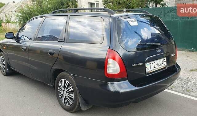 Дэу Нубира, объемом двигателя 2 л и пробегом 355 тыс. км за 1750 $, фото 4 на Automoto.ua