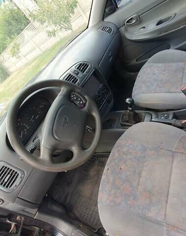 Дэу Нубира, объемом двигателя 2 л и пробегом 355 тыс. км за 1750 $, фото 2 на Automoto.ua