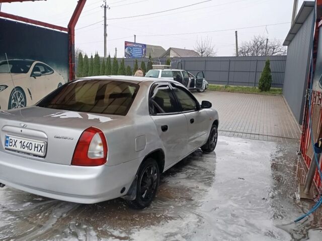 Серый Дэу Нубира, объемом двигателя 1.6 л и пробегом 350 тыс. км за 1250 $, фото 1 на Automoto.ua