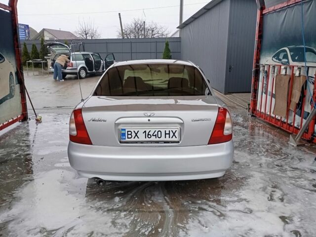 Серый Дэу Нубира, объемом двигателя 1.6 л и пробегом 350 тыс. км за 1250 $, фото 4 на Automoto.ua