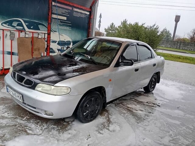 Серый Дэу Нубира, объемом двигателя 1.6 л и пробегом 350 тыс. км за 1250 $, фото 6 на Automoto.ua