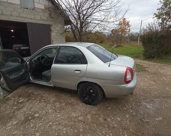 Дэу Нубира 1998 в Тячеве на Automoto.ua Серый Дэу Нубира, объемом двигателя 1.6 л и пробегом 390 тыс. км за 850 $, фото 3 на Automoto.ua