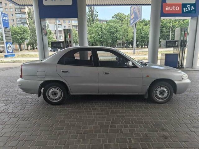 Сірий Деу Нубіра, об'ємом двигуна 1.6 л та пробігом 200 тис. км за 2800 $, фото 5 на Automoto.ua