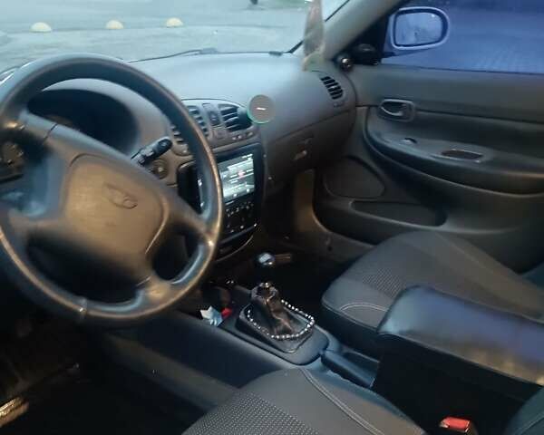 Сірий Деу Нубіра, об'ємом двигуна 1.6 л та пробігом 257 тис. км за 2500 $, фото 3 на Automoto.ua