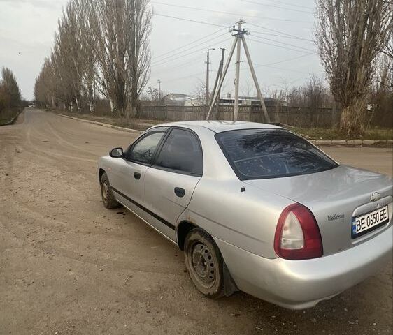 Серый Дэу Нубира, объемом двигателя 1.6 л и пробегом 298 тыс. км за 1500 $, фото 1 на Automoto.ua