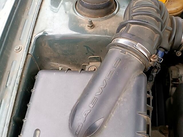 Серый Дэу Нубира, объемом двигателя 1.6 л и пробегом 350 тыс. км за 1100 $, фото 7 на Automoto.ua