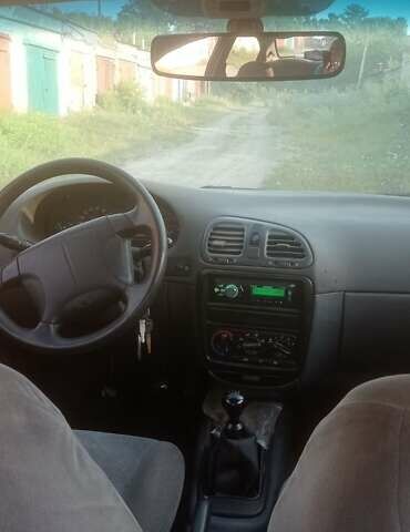 Сірий Деу Нубіра, об'ємом двигуна 1.6 л та пробігом 303 тис. км за 3500 $, фото 3 на Automoto.ua