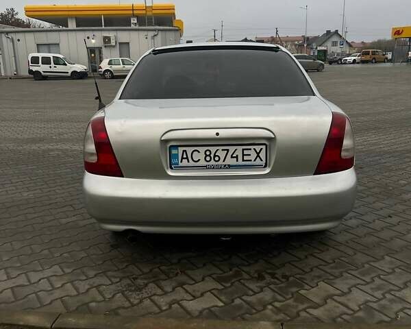 Серый Дэу Нубира, объемом двигателя 1.6 л и пробегом 280 тыс. км за 1800 $, фото 4 на Automoto.ua