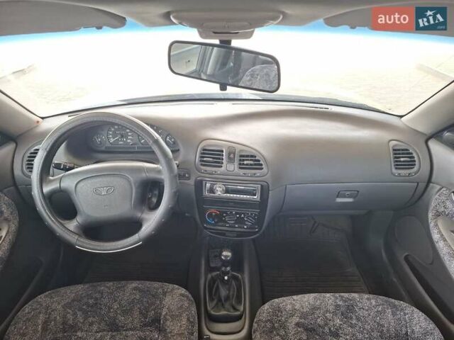 Сірий Деу Нубіра, об'ємом двигуна 1.6 л та пробігом 200 тис. км за 2800 $, фото 18 на Automoto.ua