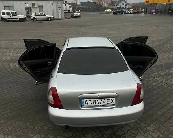 Серый Дэу Нубира, объемом двигателя 1.6 л и пробегом 280 тыс. км за 1800 $, фото 11 на Automoto.ua