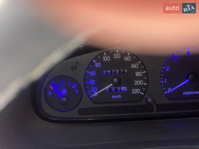 Сірий Деу Нубіра, об'ємом двигуна 1.6 л та пробігом 257 тис. км за 2500 $, фото 7 на Automoto.ua