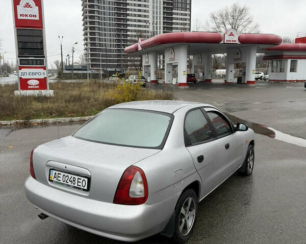 Серый Дэу Нубира, объемом двигателя 1.6 л и пробегом 310 тыс. км за 1250 $, фото 4 на Automoto.ua