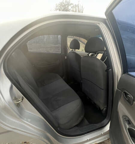 Серый Дэу Нубира, объемом двигателя 1.6 л и пробегом 298 тыс. км за 1500 $, фото 8 на Automoto.ua