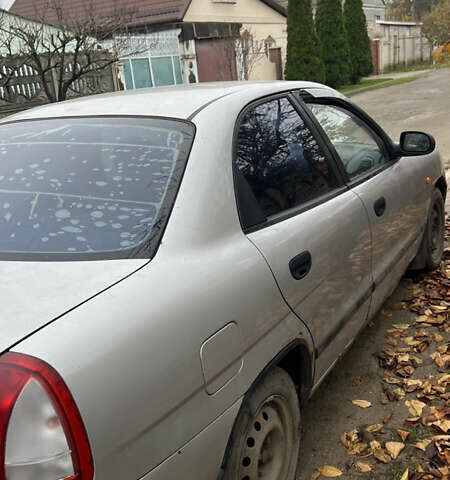 Серый Дэу Нубира, объемом двигателя 1.6 л и пробегом 298 тыс. км за 1800 $, фото 3 на Automoto.ua