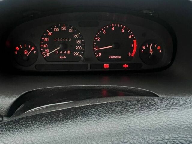 Сірий Деу Нубіра, об'ємом двигуна 1.6 л та пробігом 280 тис. км за 1800 $, фото 12 на Automoto.ua