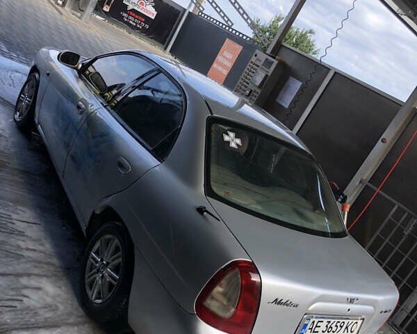 Дэу Нубира 1998 в Кривом Роге на Automoto.ua Серый Дэу Нубира, объемом двигателя 1.6 л и пробегом 305 тыс. км за 1200 $, фото 3 на Automoto.ua