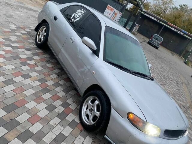 Серый Дэу Нубира, объемом двигателя 1.6 л и пробегом 300 тыс. км за 1350 $, фото 1 на Automoto.ua