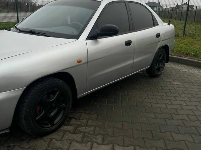 Сірий Деу Нубіра, об'ємом двигуна 1.6 л та пробігом 280 тис. км за 1800 $, фото 2 на Automoto.ua