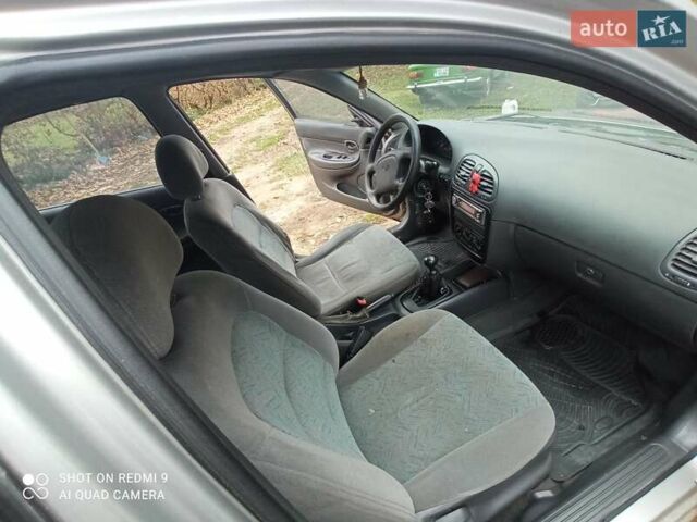 Дэу Нубира 1998 в Тячеве на Automoto.ua Серый Дэу Нубира, объемом двигателя 1.6 л и пробегом 390 тыс. км за 850 $, фото 1 на Automoto.ua