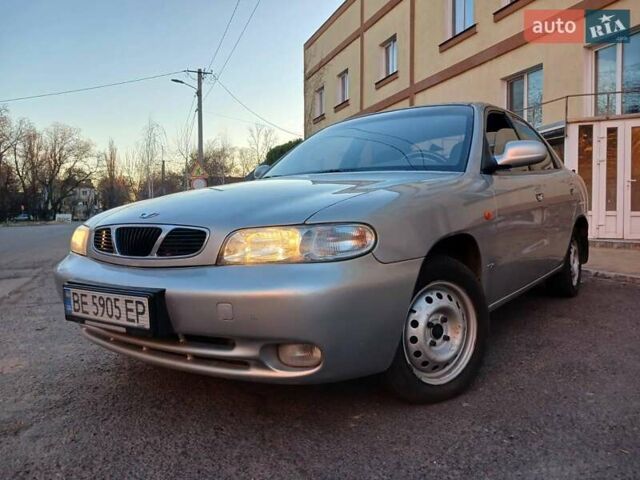 Серый Дэу Нубира, объемом двигателя 1.6 л и пробегом 200 тыс. км за 2600 $, фото 1 на Automoto.ua