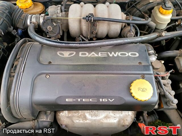 Серый Дэу Нубира, объемом двигателя 1.6 л и пробегом 350 тыс. км за 1100 $, фото 6 на Automoto.ua