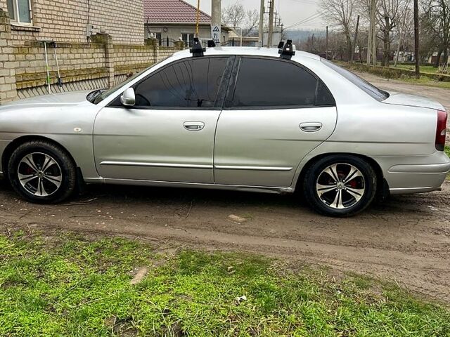 Серый Дэу Нубира, объемом двигателя 2 л и пробегом 270 тыс. км за 3500 $, фото 6 на Automoto.ua