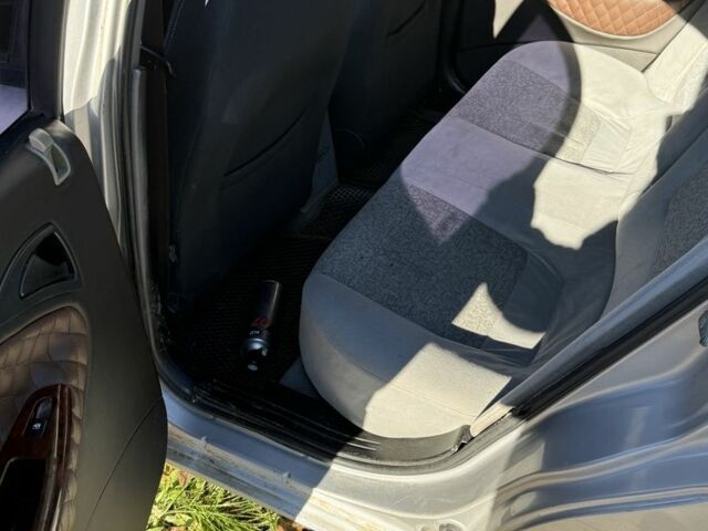 Серый Дэу Нубира, объемом двигателя 2 л и пробегом 3 тыс. км за 1000 $, фото 2 на Automoto.ua