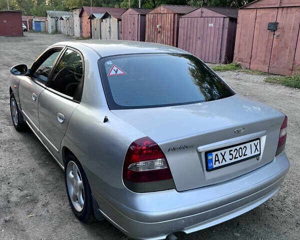 Сірий Деу Нубіра, об'ємом двигуна 2 л та пробігом 249 тис. км за 2000 $, фото 6 на Automoto.ua