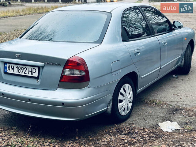 Серый Дэу Нубира, объемом двигателя 2 л и пробегом 280 тыс. км за 2200 $, фото 4 на Automoto.ua