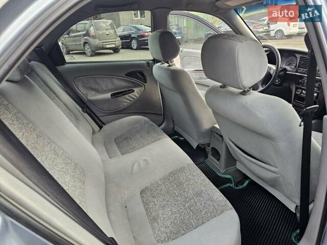 Серый Дэу Нубира, объемом двигателя 2 л и пробегом 247 тыс. км за 1700 $, фото 10 на Automoto.ua