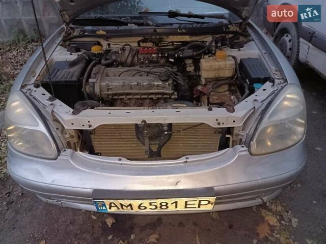 Сірий Деу Нубіра, об'ємом двигуна 1.6 л та пробігом 379 тис. км за 1700 $, фото 1 на Automoto.ua