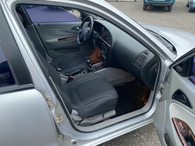 Сірий Деу Нубіра, об'ємом двигуна 2 л та пробігом 230 тис. км за 2600 $, фото 7 на Automoto.ua