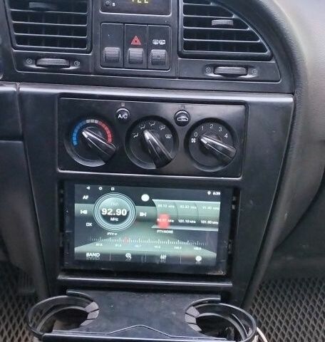 Дэу Нубира 2003 в Днепре (Днепропетровске) на Automoto.ua Серый Дэу Нубира, объемом двигателя 1.6 л и пробегом 348 тыс. км за 3300 $, фото 4 на Automoto.ua