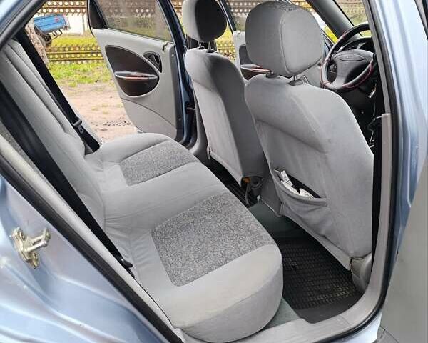 Сірий Деу Нубіра, об'ємом двигуна 2.02 л та пробігом 300 тис. км за 2500 $, фото 49 на Automoto.ua