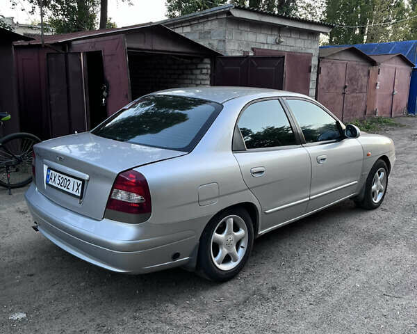 Сірий Деу Нубіра, об'ємом двигуна 2 л та пробігом 249 тис. км за 2000 $, фото 1 на Automoto.ua