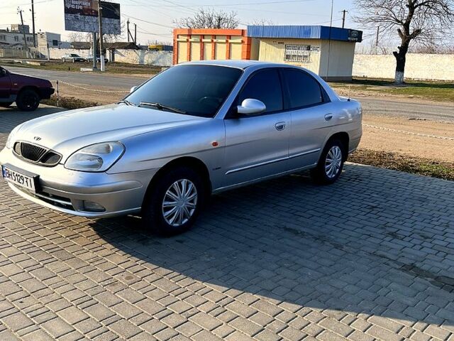 Серый Дэу Нубира, объемом двигателя 2 л и пробегом 211 тыс. км за 2900 $, фото 3 на Automoto.ua
