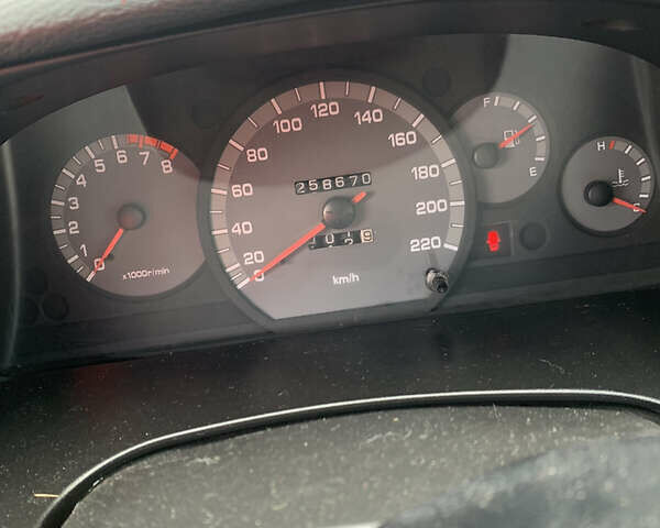 Серый Дэу Нубира, объемом двигателя 2 л и пробегом 258 тыс. км за 2900 $, фото 5 на Automoto.ua