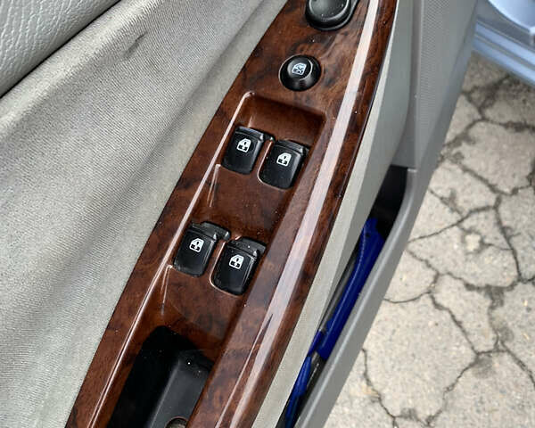 Серый Дэу Нубира, объемом двигателя 2 л и пробегом 258 тыс. км за 2900 $, фото 7 на Automoto.ua