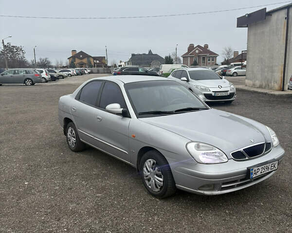 Серый Дэу Нубира, объемом двигателя 2 л и пробегом 230 тыс. км за 2500 $, фото 1 на Automoto.ua