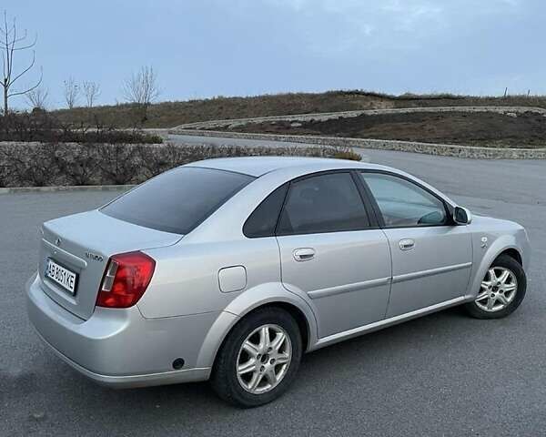 Серый Дэу Нубира, объемом двигателя 1.8 л и пробегом 198 тыс. км за 3700 $, фото 6 на Automoto.ua