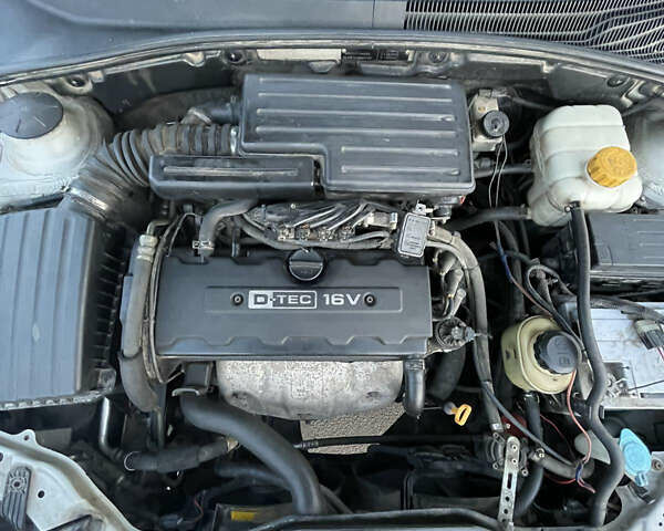 Серый Дэу Нубира, объемом двигателя 1.8 л и пробегом 198 тыс. км за 3700 $, фото 10 на Automoto.ua