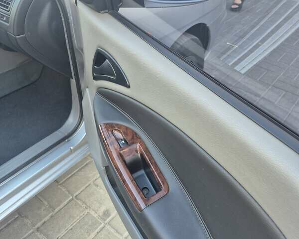 Сірий Деу Нубіра, об'ємом двигуна 2 л та пробігом 115 тис. км за 3200 $, фото 7 на Automoto.ua