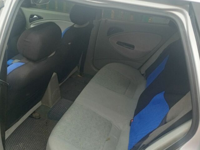 Сірий Деу Нубіра, об'ємом двигуна 1.6 л та пробігом 445 тис. км за 2700 $, фото 3 на Automoto.ua