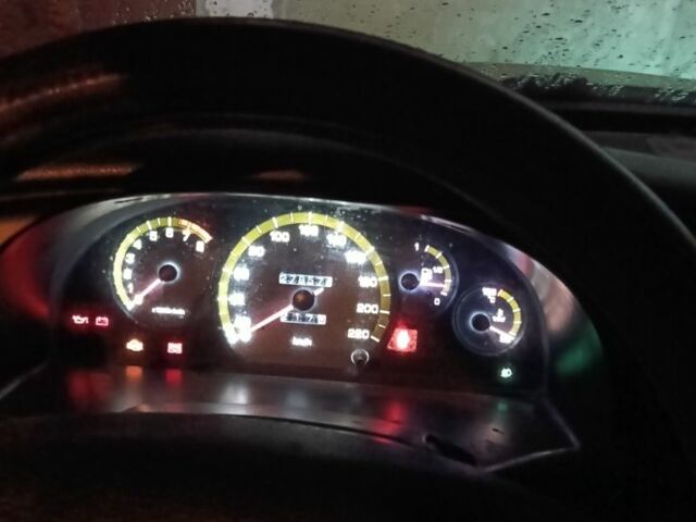 Серый Дэу Нубира, объемом двигателя 2 л и пробегом 178 тыс. км за 1500 $, фото 1 на Automoto.ua