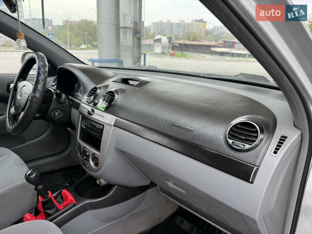 Сірий Деу Нубіра, об'ємом двигуна 1.6 л та пробігом 212 тис. км за 3150 $, фото 20 на Automoto.ua