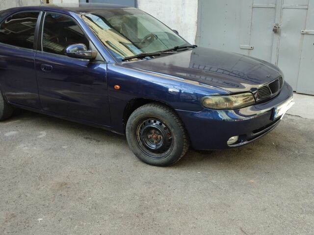 Синий Дэу Нубира, объемом двигателя 1.6 л и пробегом 3 тыс. км за 2700 $, фото 2 на Automoto.ua