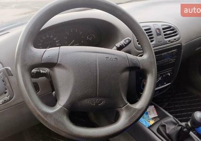 Синій Деу Нубіра, об'ємом двигуна 2 л та пробігом 180 тис. км за 2999 $, фото 31 на Automoto.ua