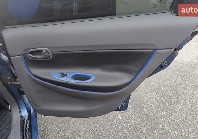 Синій Деу Нубіра, об'ємом двигуна 2 л та пробігом 180 тис. км за 2999 $, фото 23 на Automoto.ua