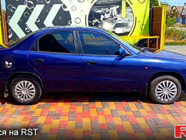 Синий Дэу Нубира, объемом двигателя 1.6 л и пробегом 0 тыс. км за 2000 $, фото 4 на Automoto.ua